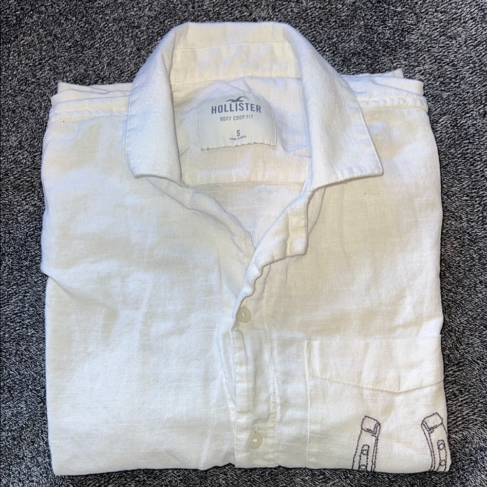 Hollister Men's White Shirt